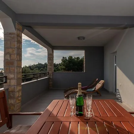 Apartman Grga Trogir