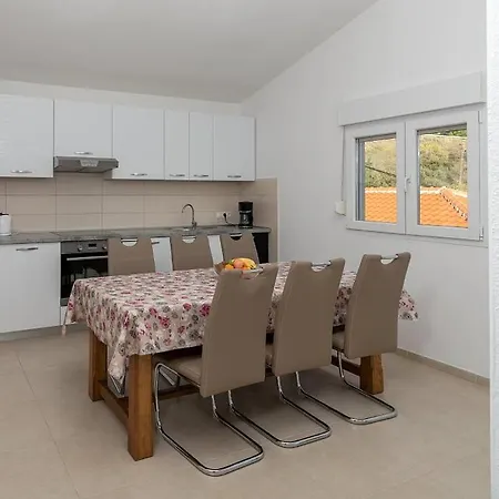 Apartman Grga Trogir